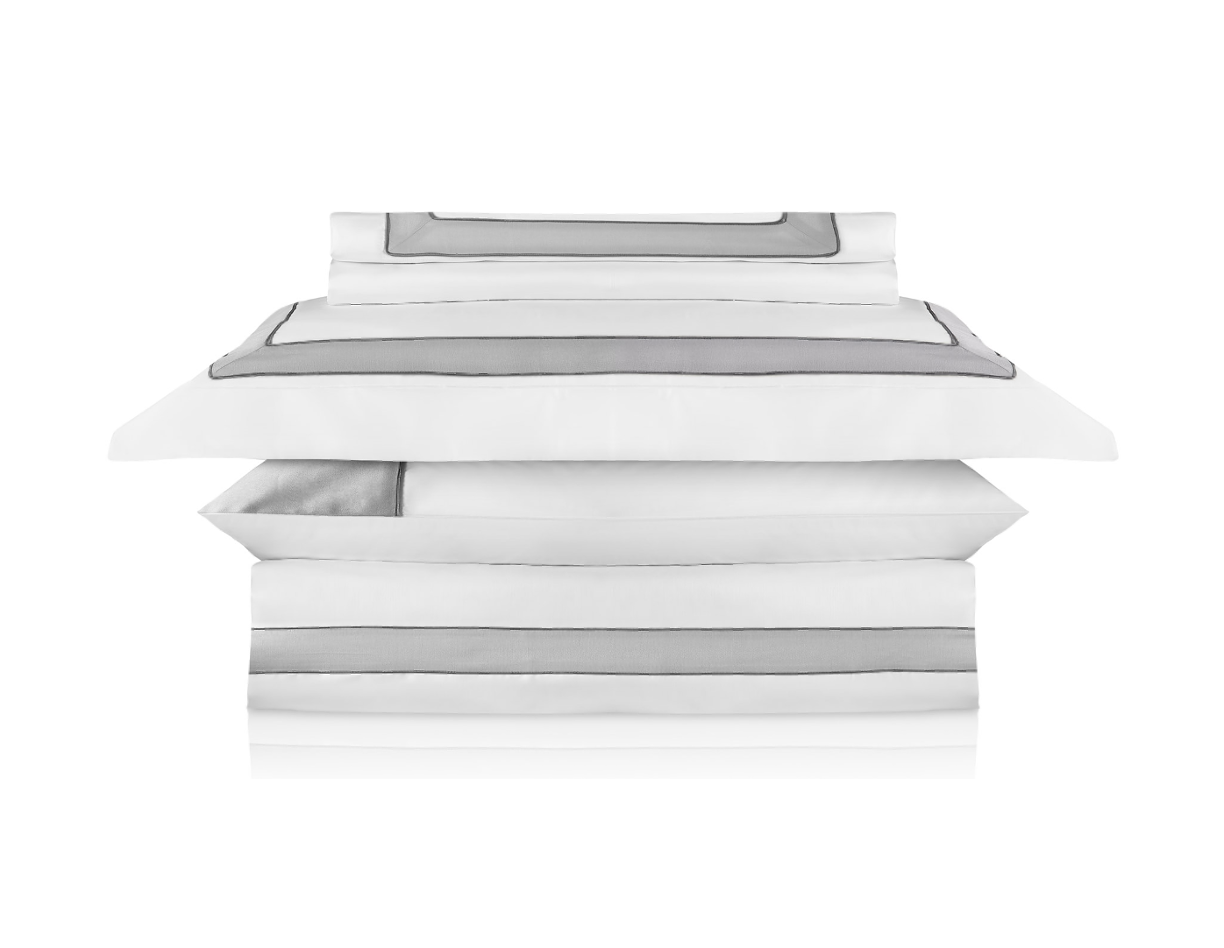 Nyra Gri Şeritli Beyaz Pamuk Saten Çift Kişilik Nevresim Takımı 220 x 240 cm